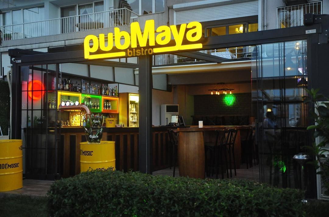 Pub Maya Bistro