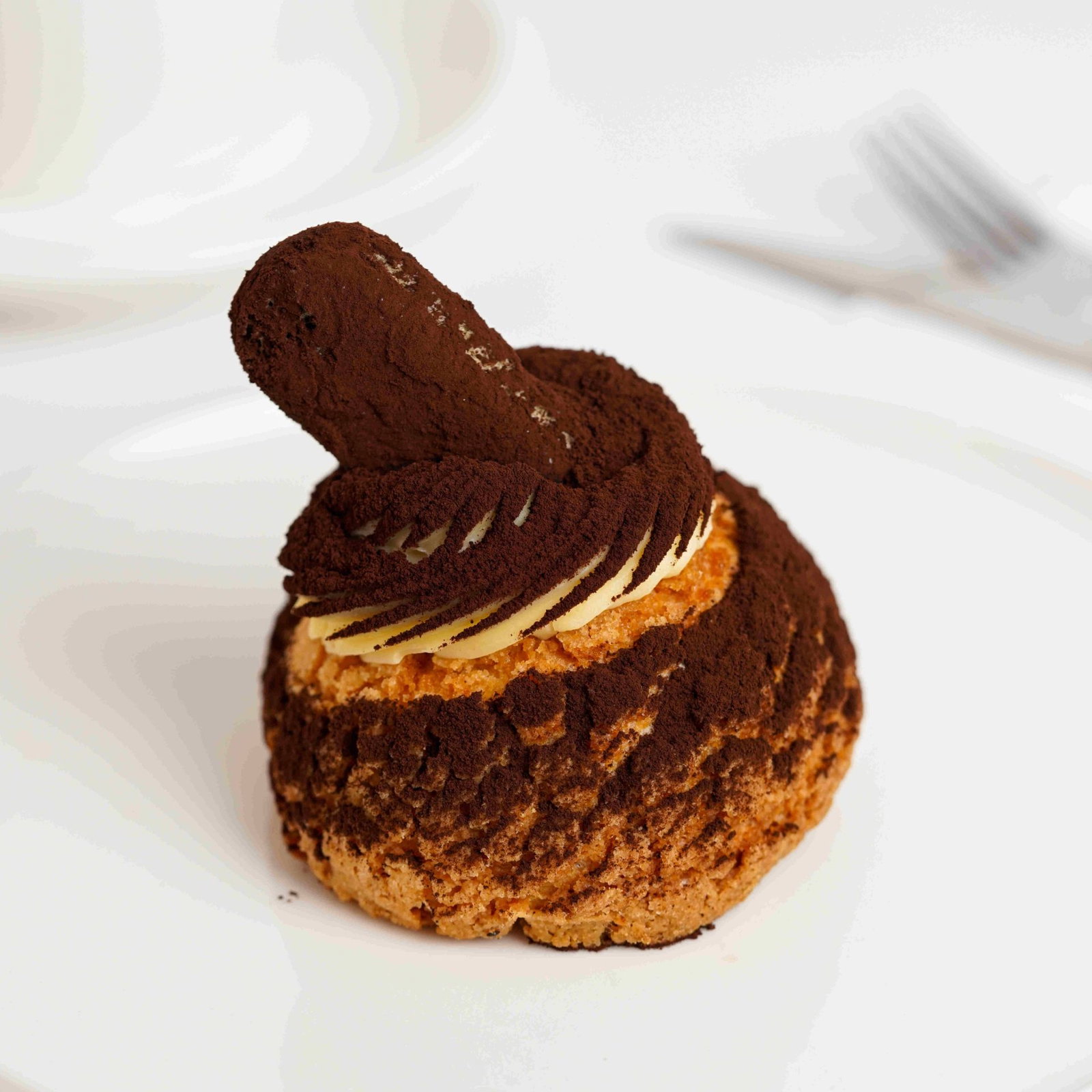 Tiramisu Cream Puff