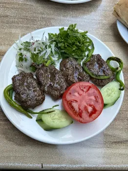 Bergama Köftecisi resimleri