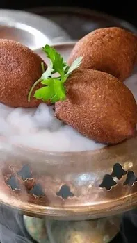 Hiçli Köfte Alsancak resimleri