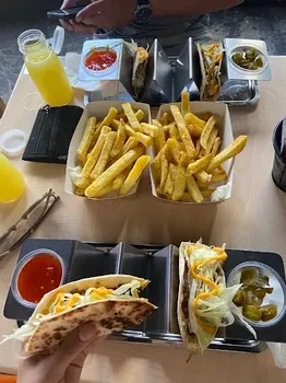 Fitnat New Gen Fastfood resimleri