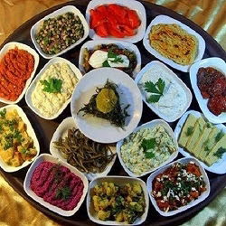 Çiçekli Köy Organik Kahvaltisi & Butik Kır Düğünü Salonu & Organizasyon