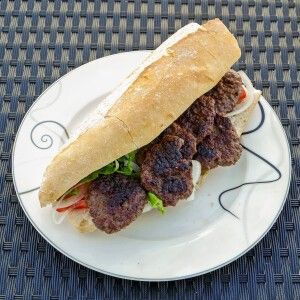 3/4 Ekmek Arası Köfte