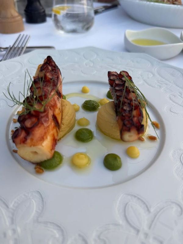 Kitchen By Osman Sezener