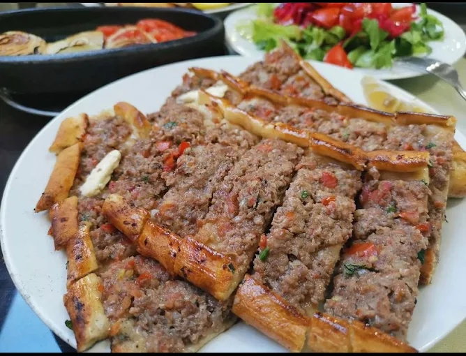 CİHANBEY DÖNER PİDE ÇORBA