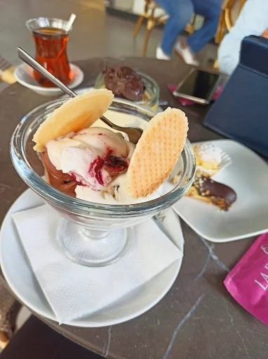 Gelato La Diva Narlıdere