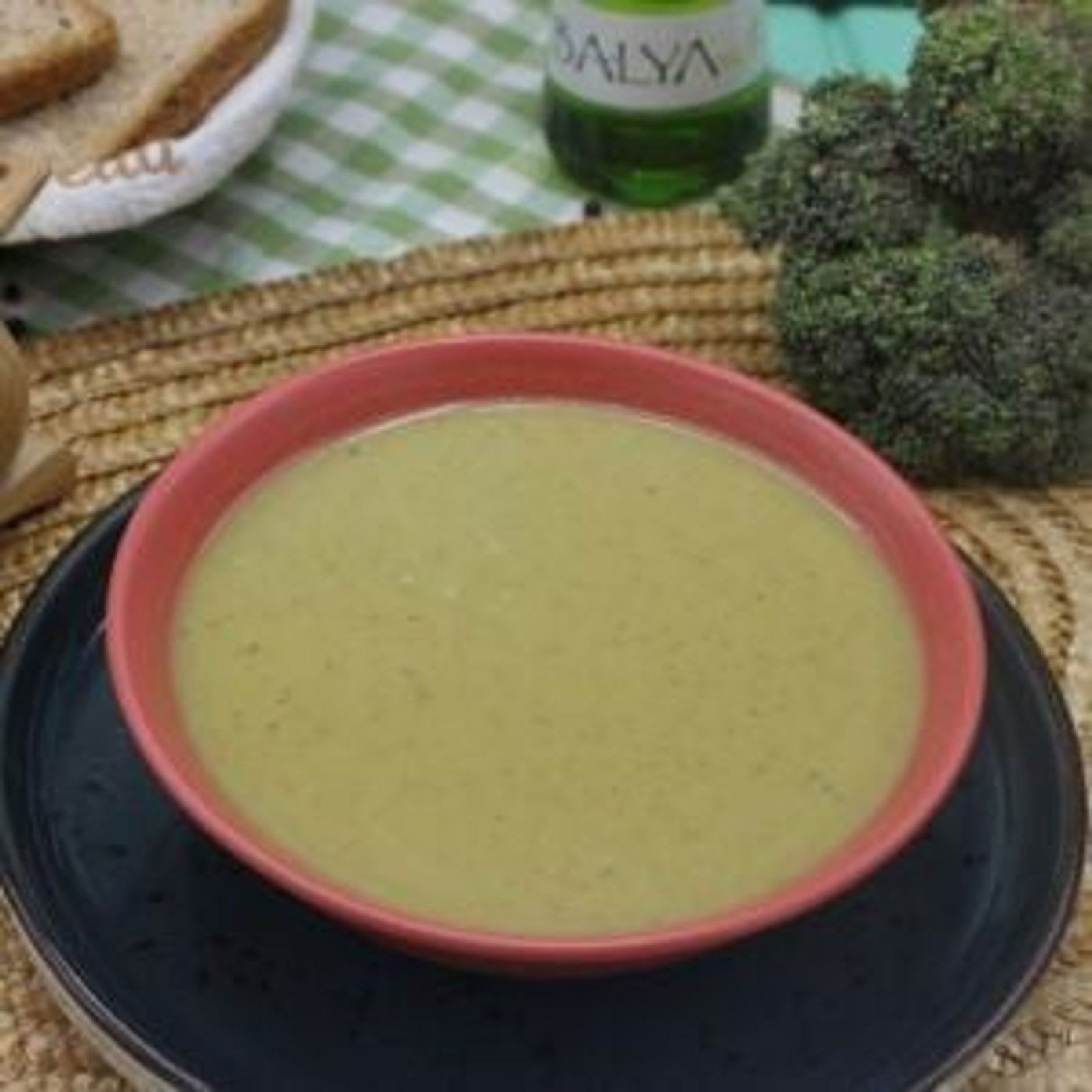 Vegan Brokoli Çorbası