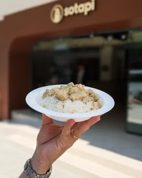 Sotapi Üsküdar | Soslu Tavuk Pilav resimleri