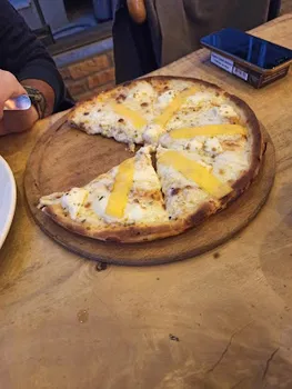 Pizza Lotus resimleri
