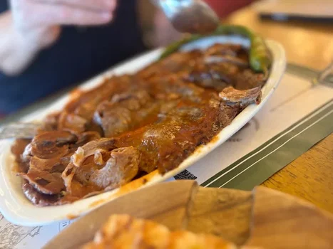 Dönerci Hamdi Usta resimleri