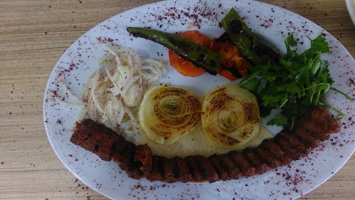 Şimşek pide kebap lahmacun salonu