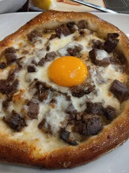 Ora Lahmacun resimleri