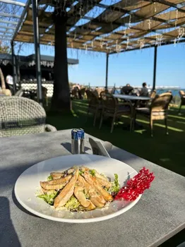 La Fallez Kitchen & Bar resimleri