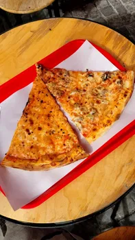 Zep's Pizza resimleri