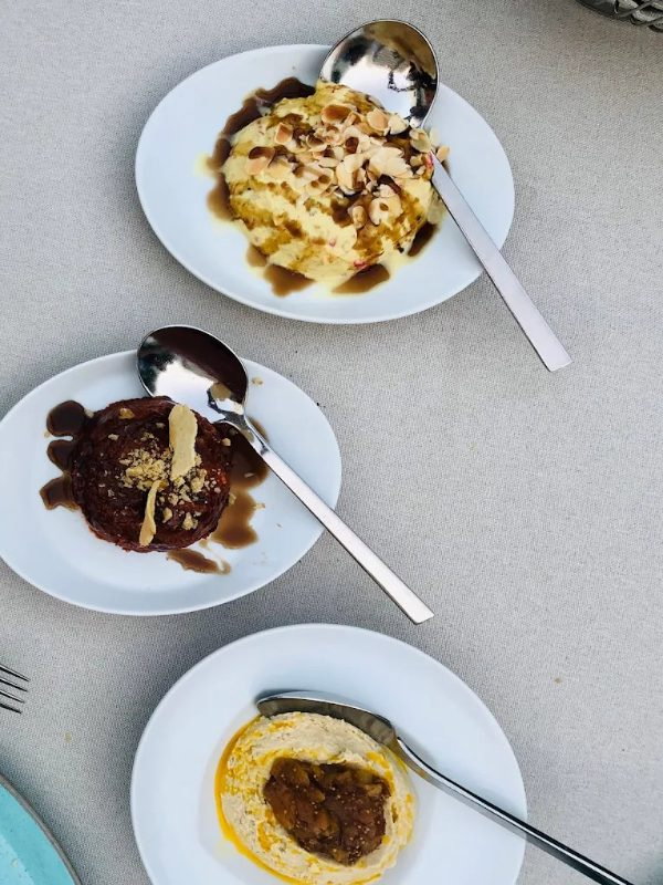 Aquarium Mezzes & Grill