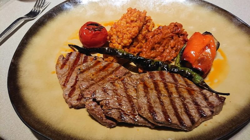 Aquarium Mezzes & Grill