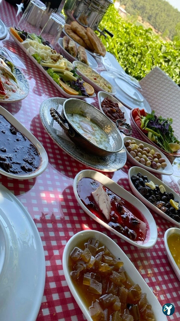 Kahvaltı Ve Mangal Mekanı