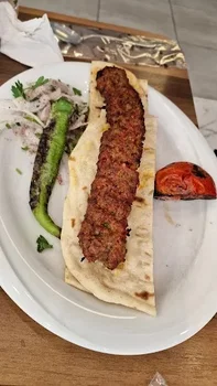 Adana Kebap Salonu Gaziemir resimleri