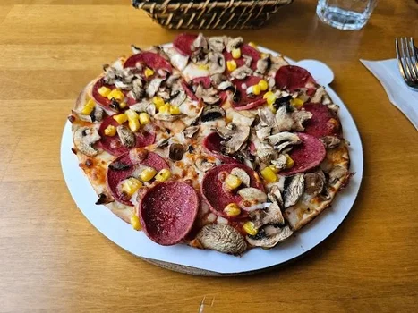 Venetia Pizza resimleri