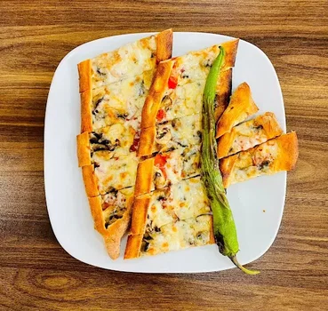 Taş Fırın Pide Lahmacun Salonu resimleri