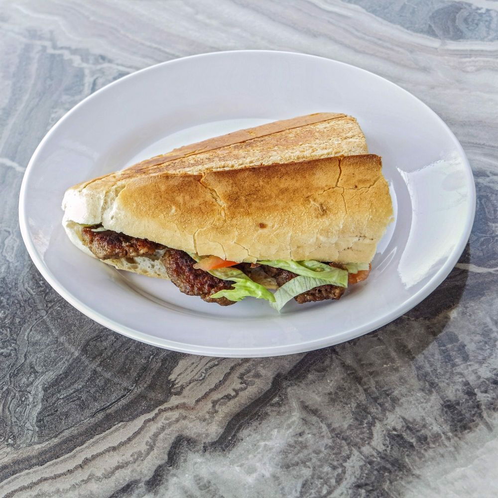 Ekmek Arası Edirne Köftesi