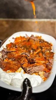 Meşhur İskenderun Dönercisi resimleri