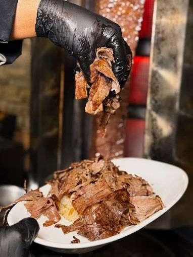 Meşhur İskenderun Dönercisi