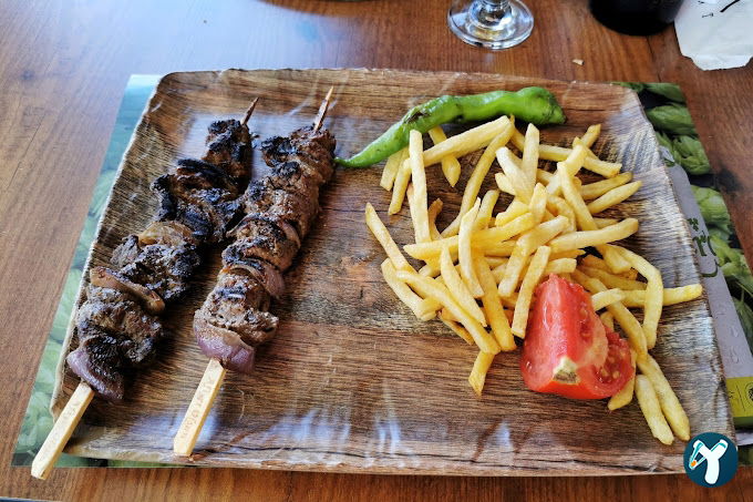 Agora Restaurant