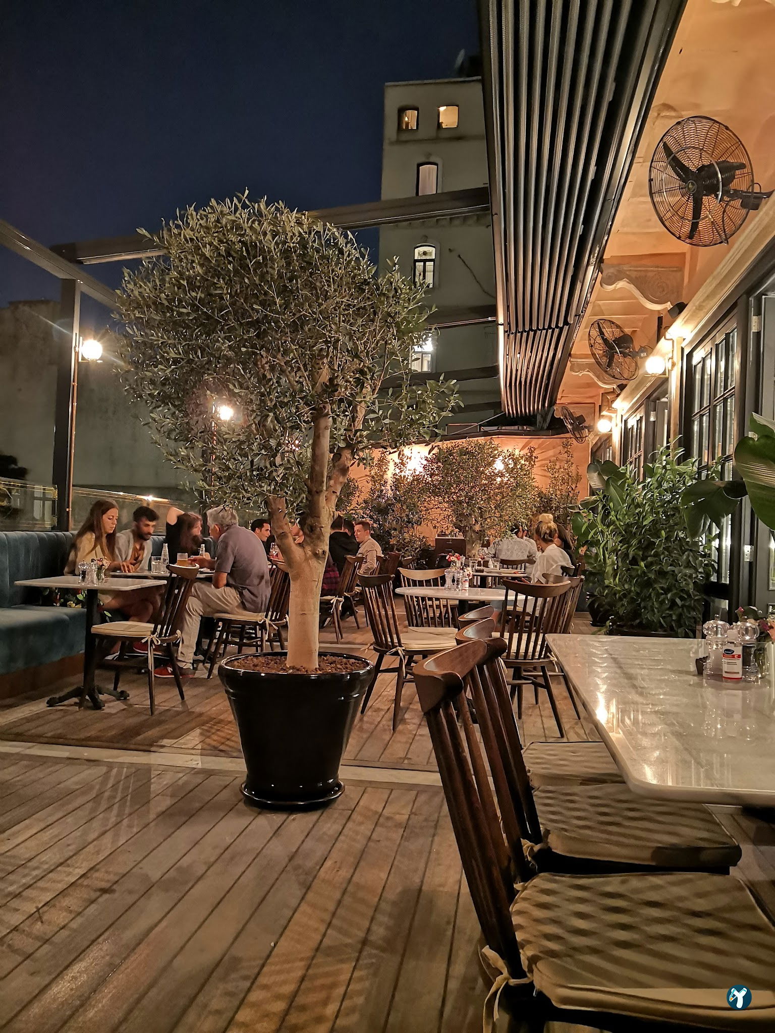 Barnathan İstanbul