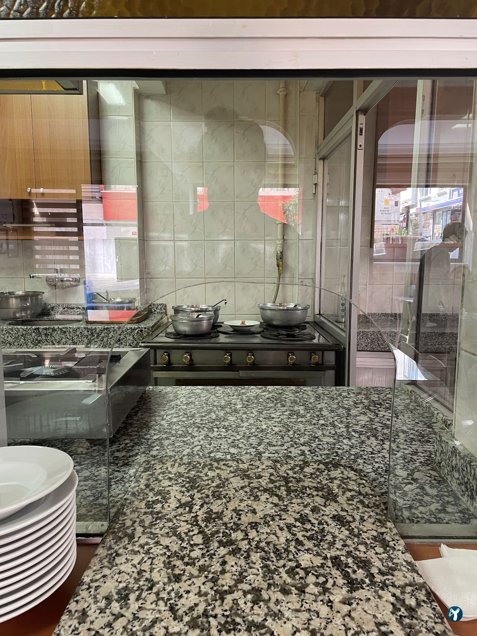 Arzu Restaurant