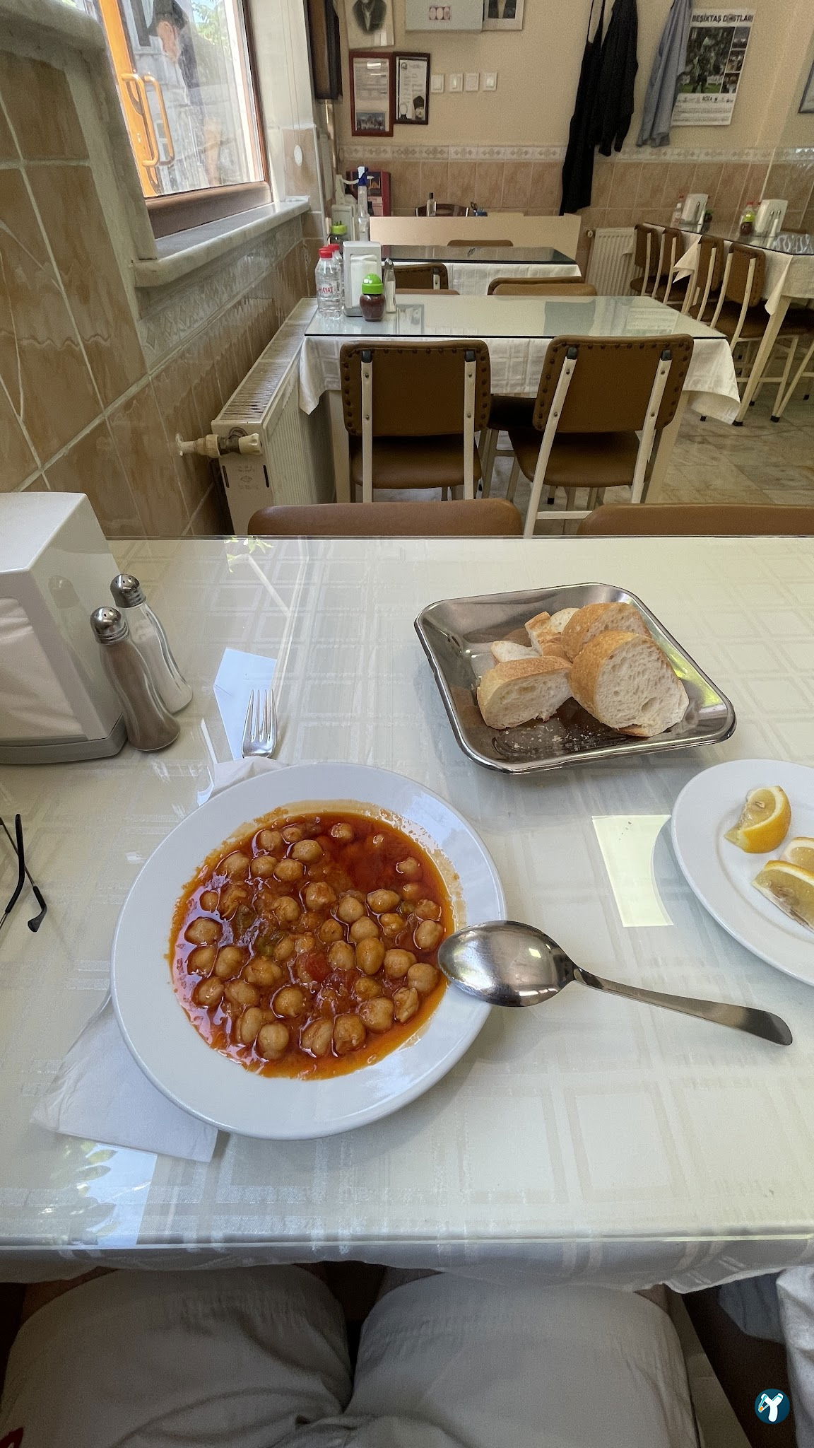Arzu Restaurant