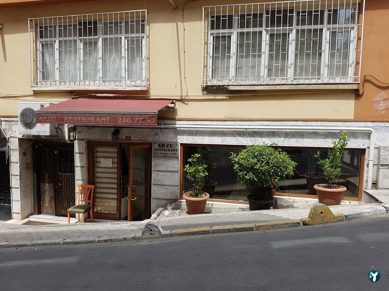 Arzu Restaurant