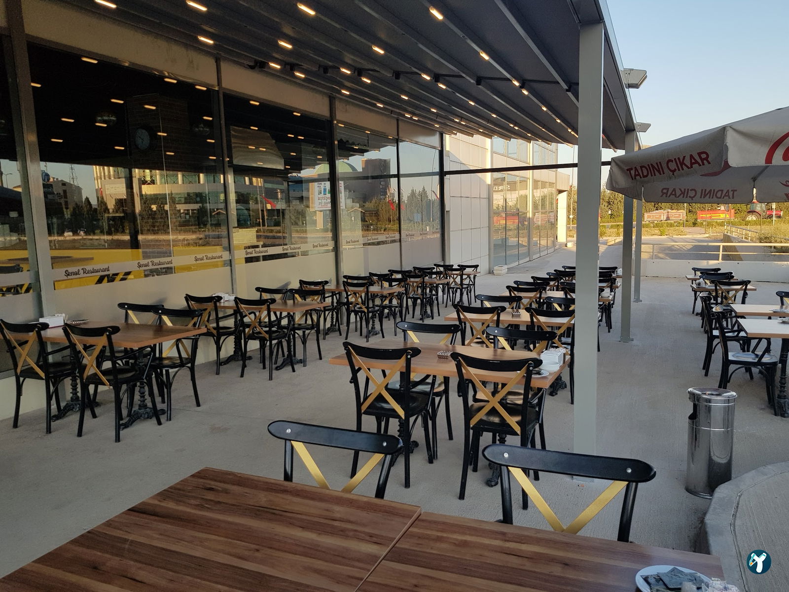 Şenol Restaurant