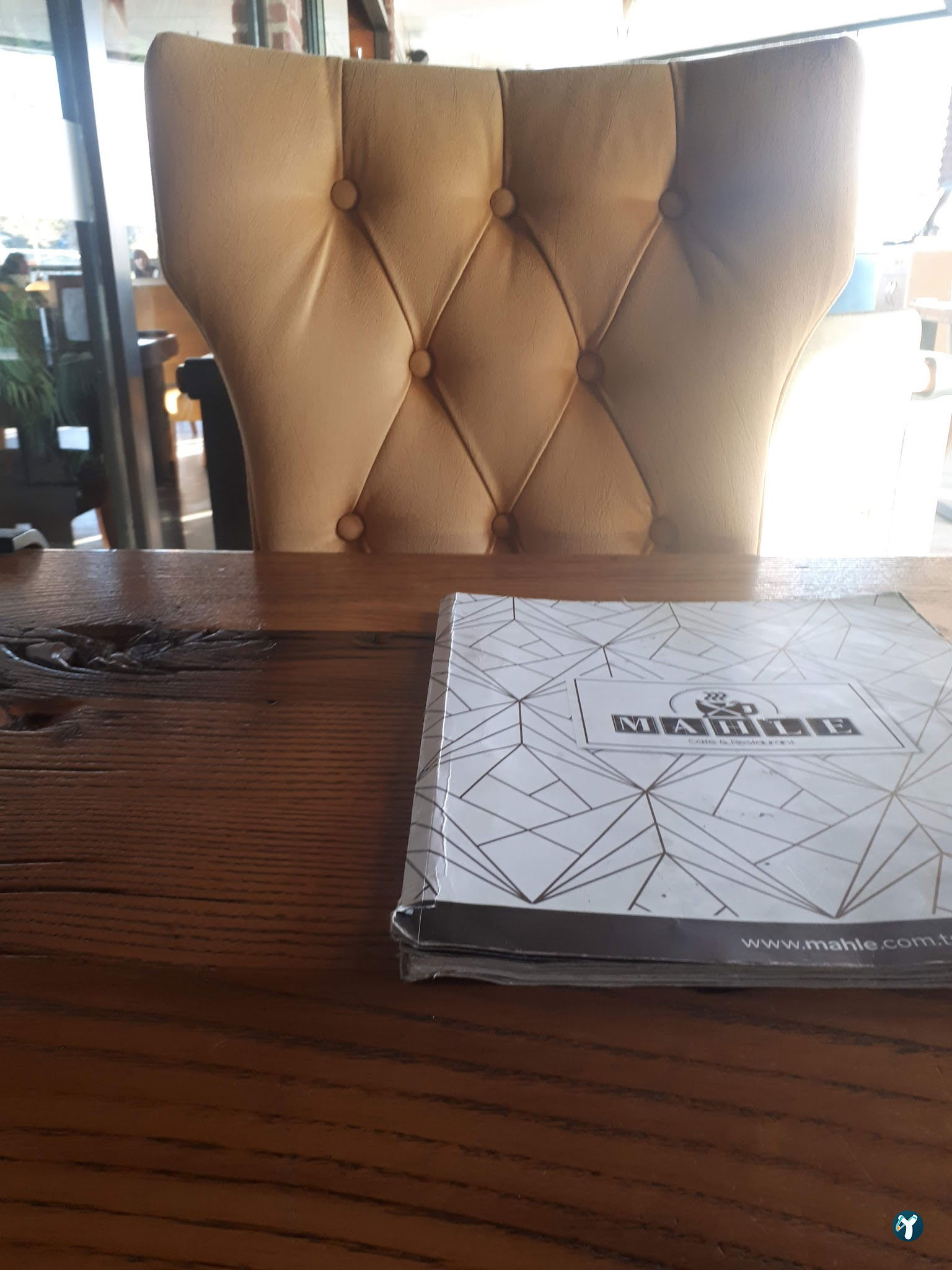 Mahle Cafe & Restaurant