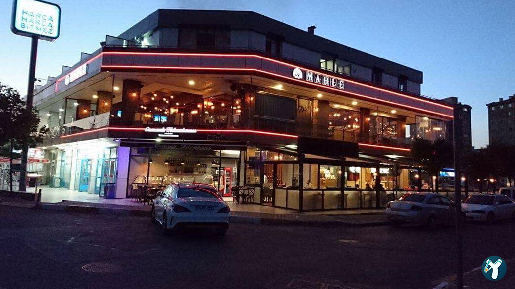 Mahle Cafe & Restaurant