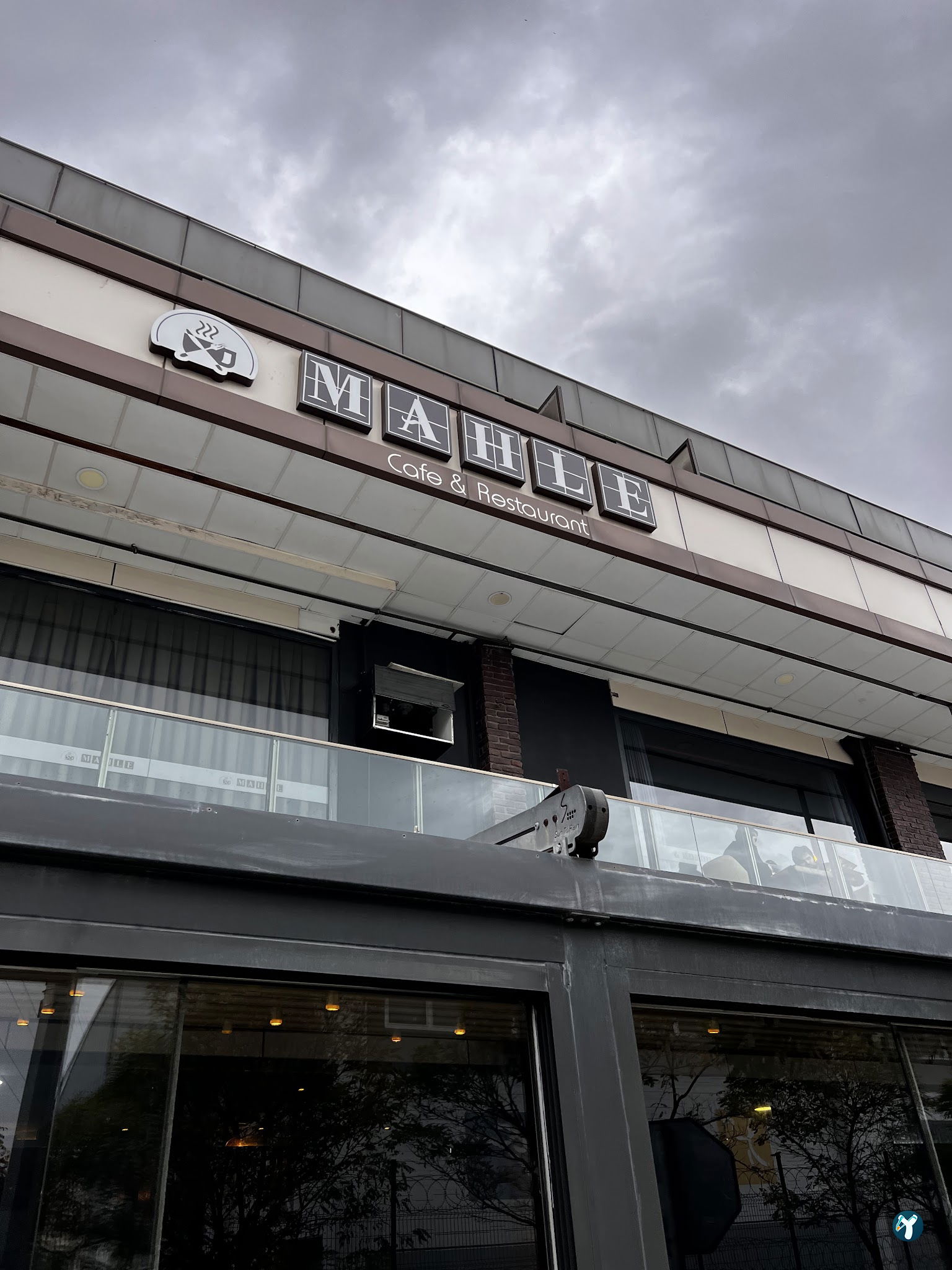 Mahle Cafe & Restaurant