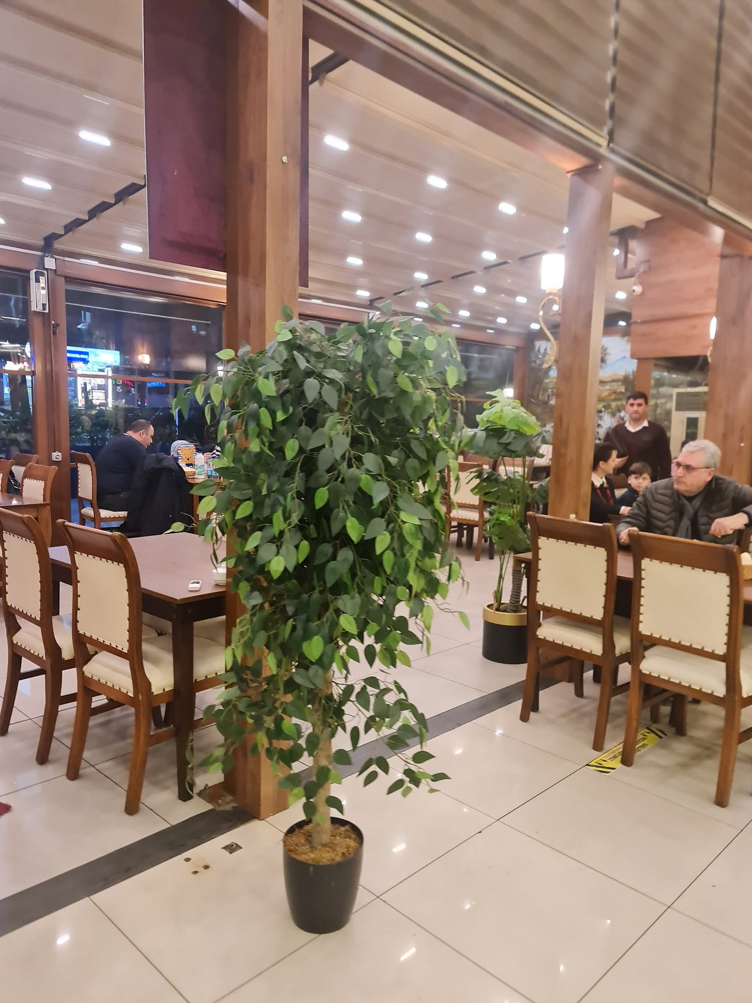 Cagdas Iskender & Kebap