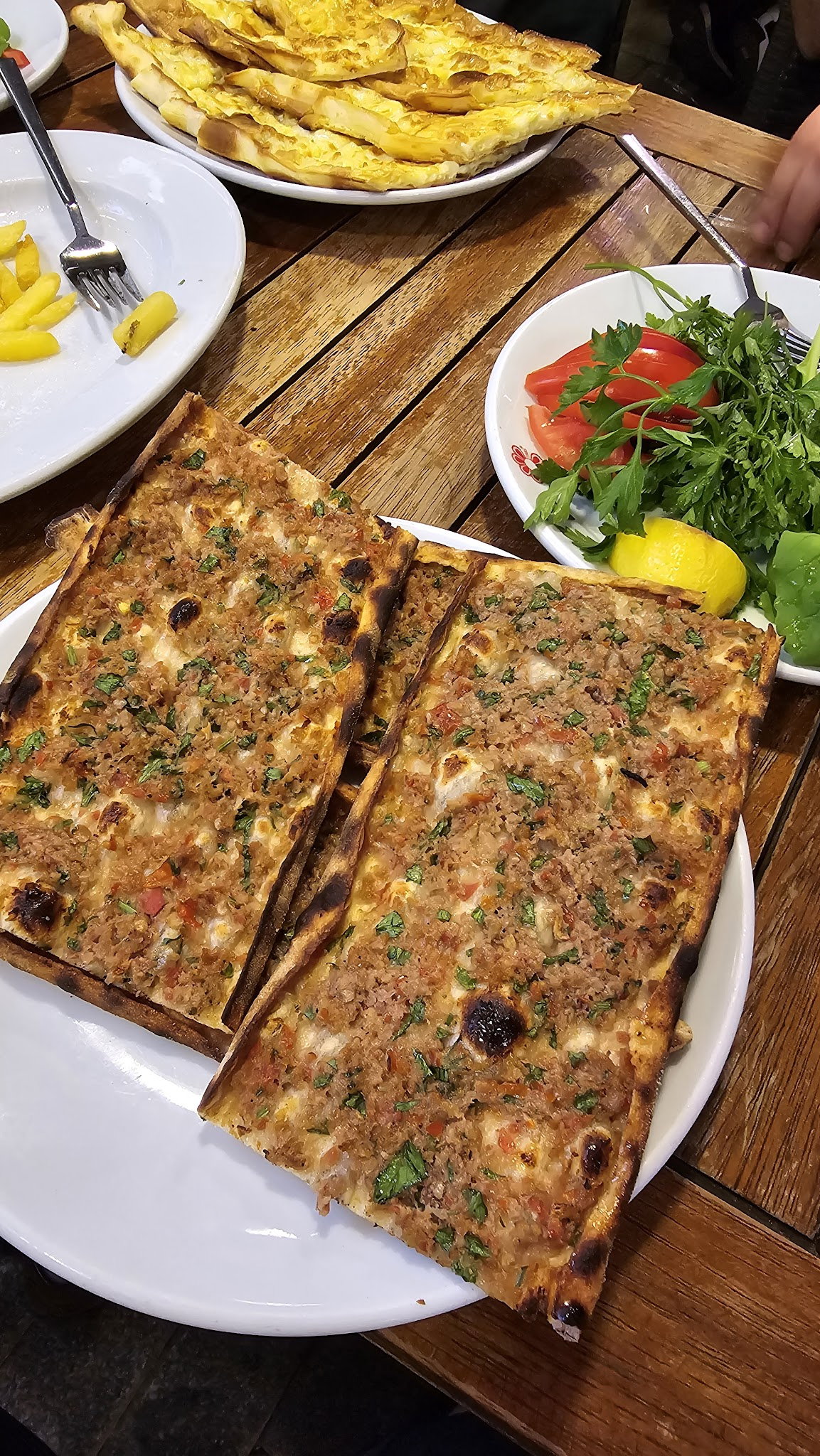 Kırçiçeği Restoran