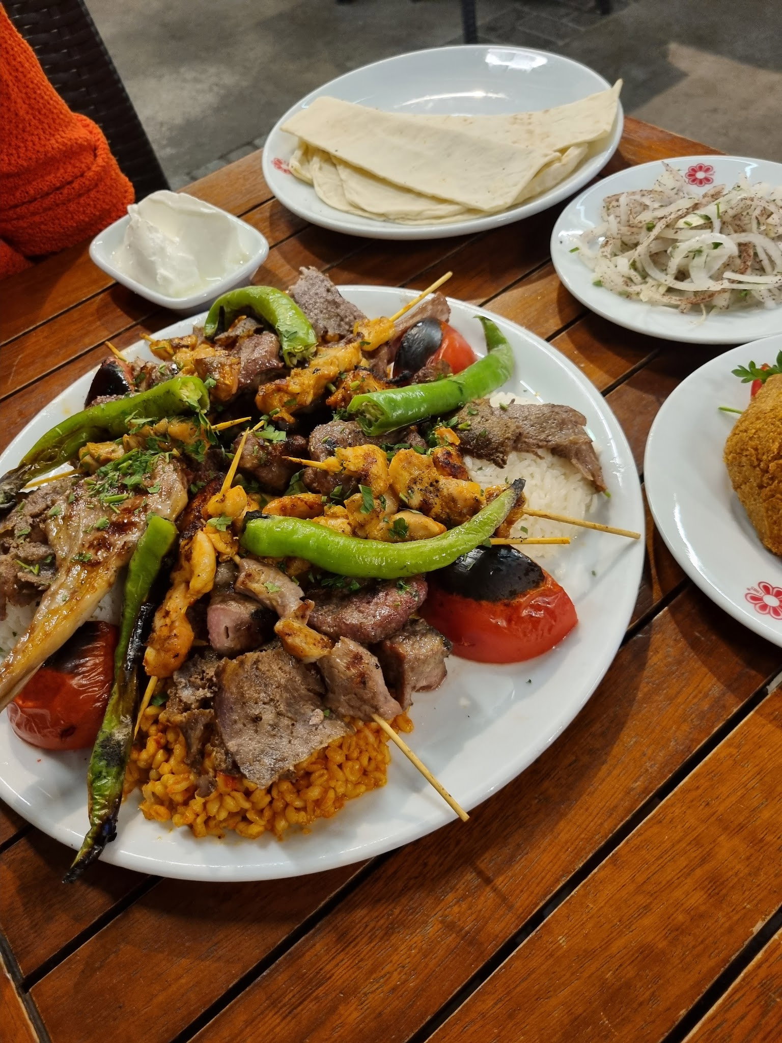 Kırçiçeği Restoran