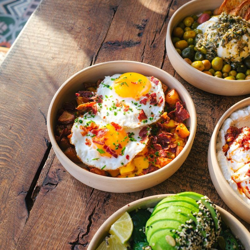 Brekkie Croissant & Cookie