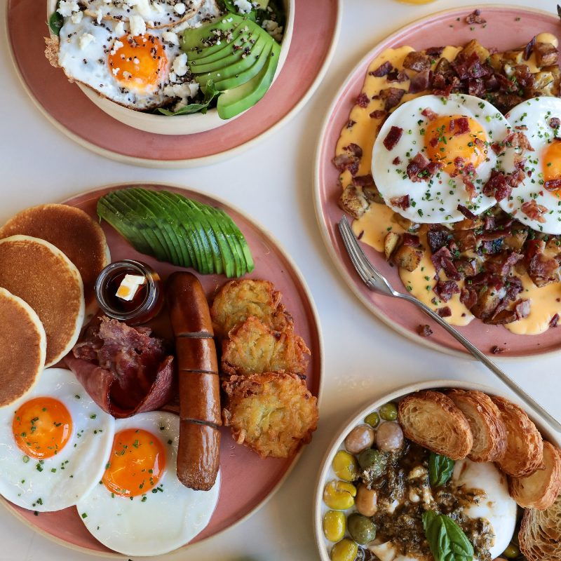 Brekkie Croissant & Cookie