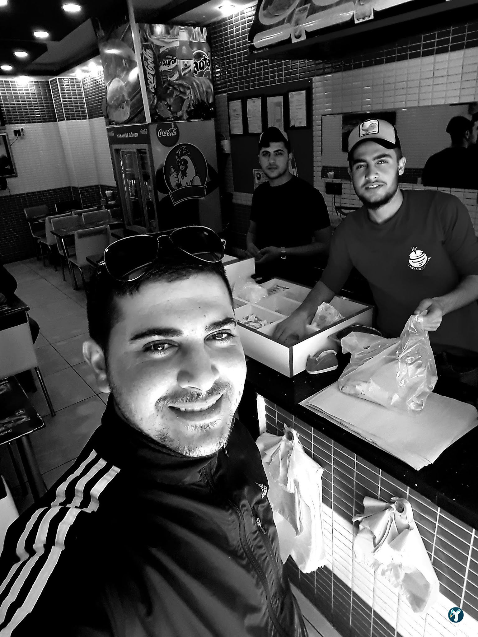 Yakamoz Döner