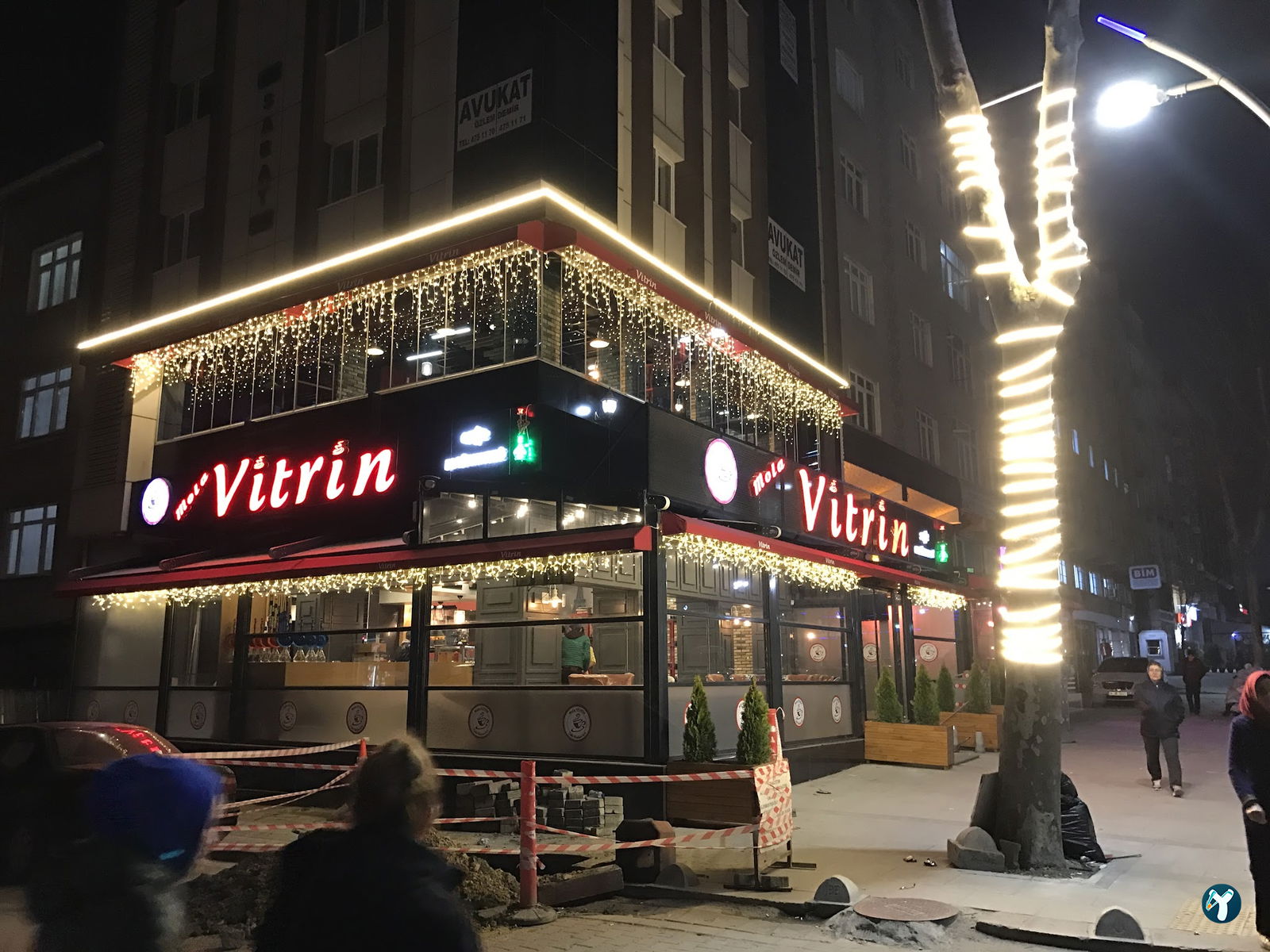 Mola Vitrin