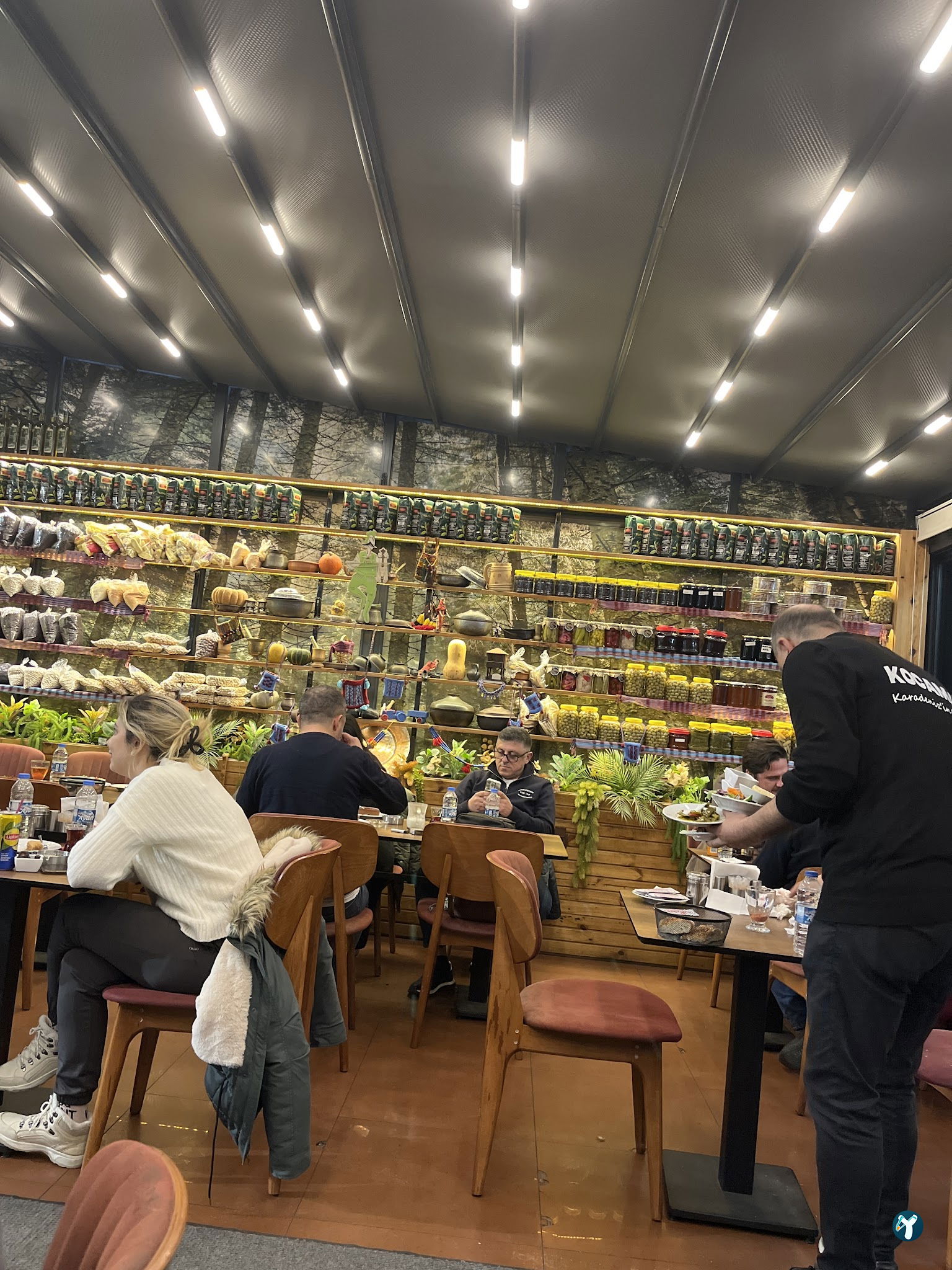 Kocaman Karadeniz Restaurant Kuru Fasülye Trabzon Döneri Pide Kahvaltı Kuymak