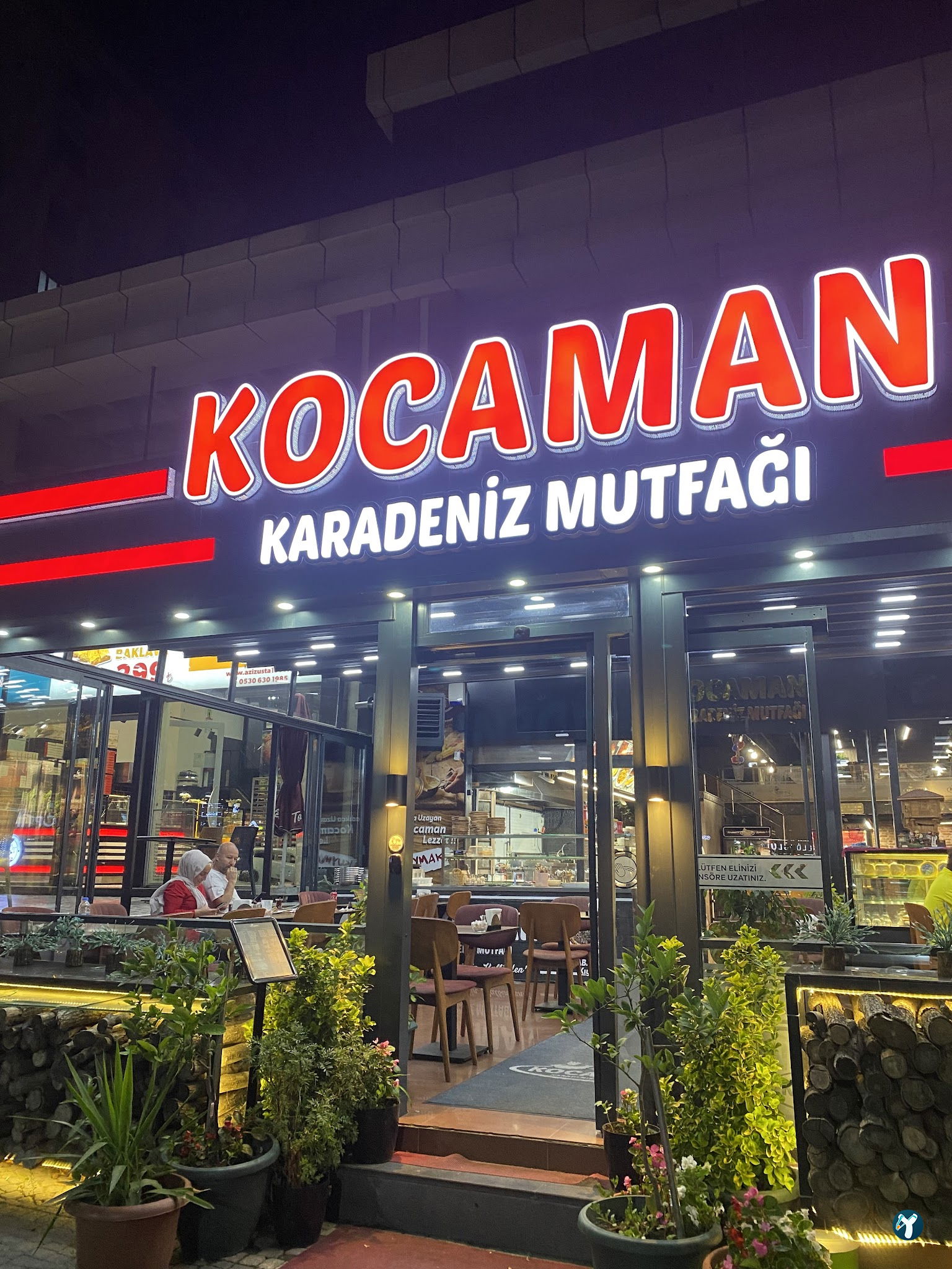 Kocaman Karadeniz Restaurant Kuru Fasülye Trabzon Döneri Pide Kahvaltı Kuymak