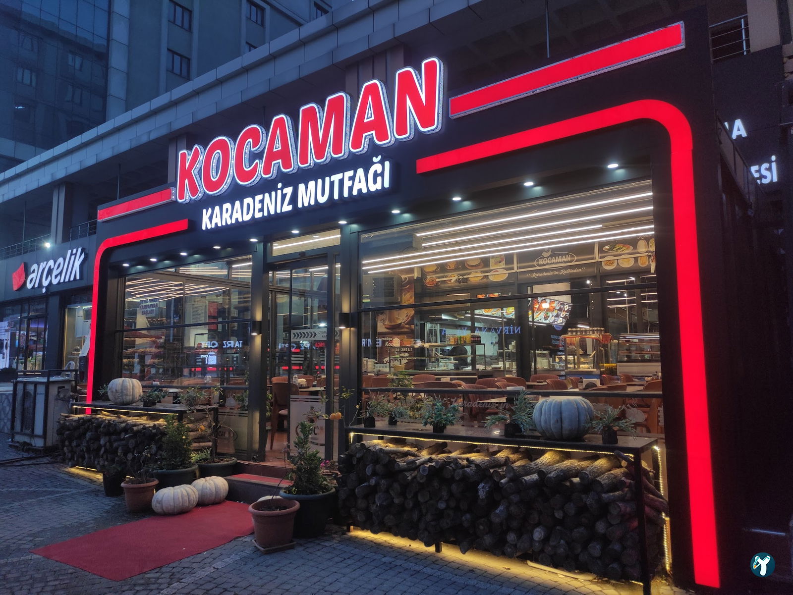 Kocaman Karadeniz Restaurant Kuru Fasülye Trabzon Döneri Pide Kahvaltı Kuymak