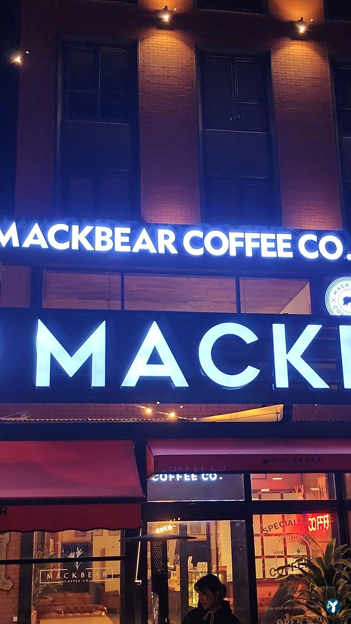Mackbear Coffee Co. Bağlıca