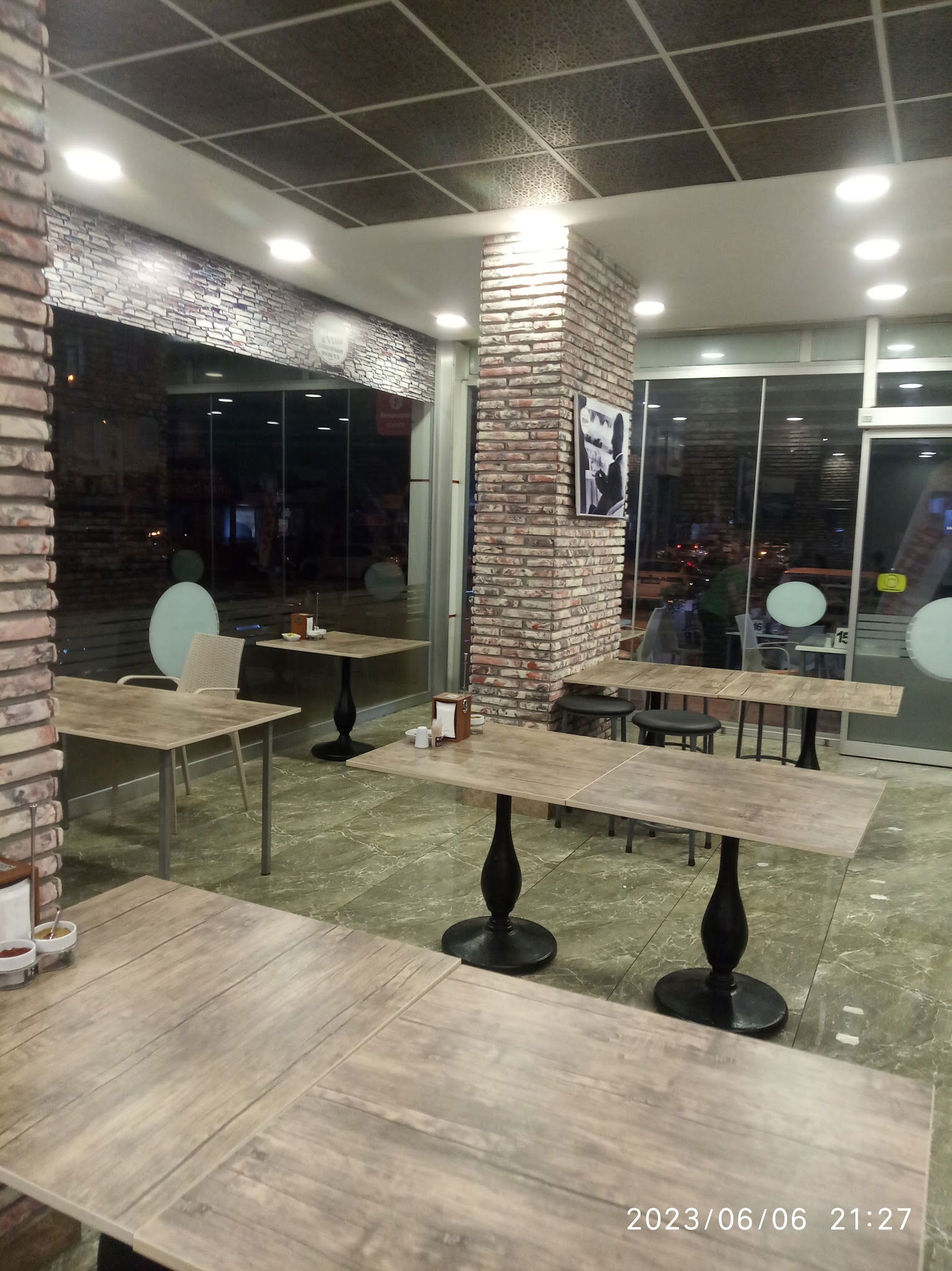 Tarihi Taşköprü Ocakbaşı Restorant