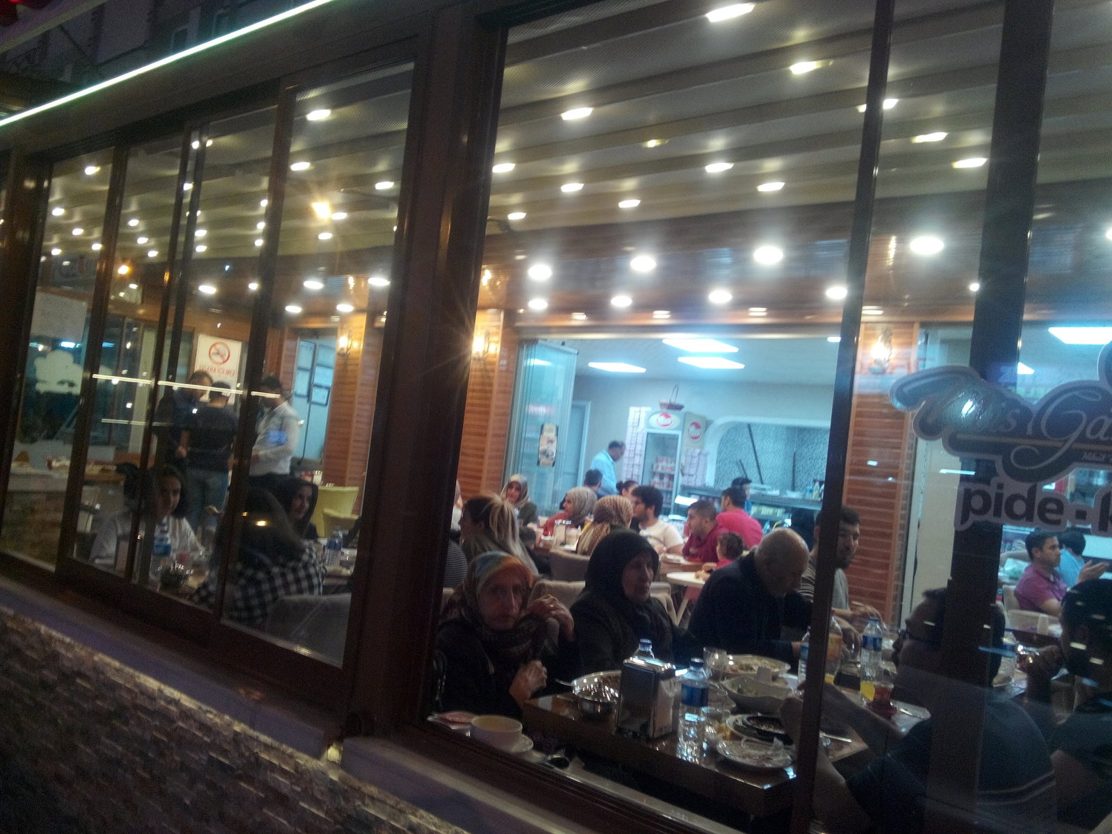 Mi̇s Gazi̇antep Pi̇de Ve Kebap Salonu