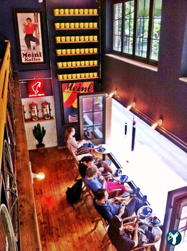 Sunday Coffee Bar